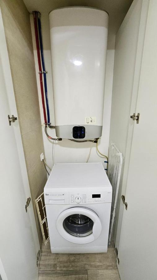 Luminoso Apartamento 6 Personas Pueblo Nuevo มาดริด ภายนอก รูปภาพ