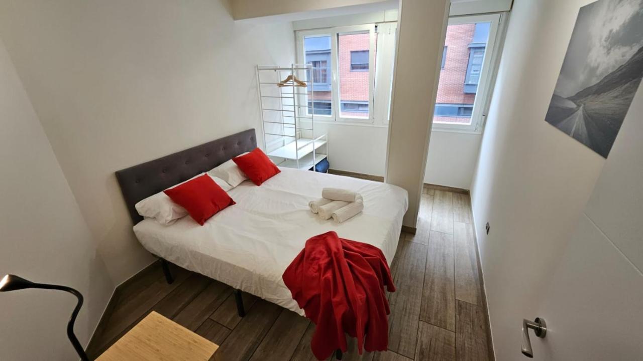 Luminoso Apartamento 6 Personas Pueblo Nuevo มาดริด ภายนอก รูปภาพ