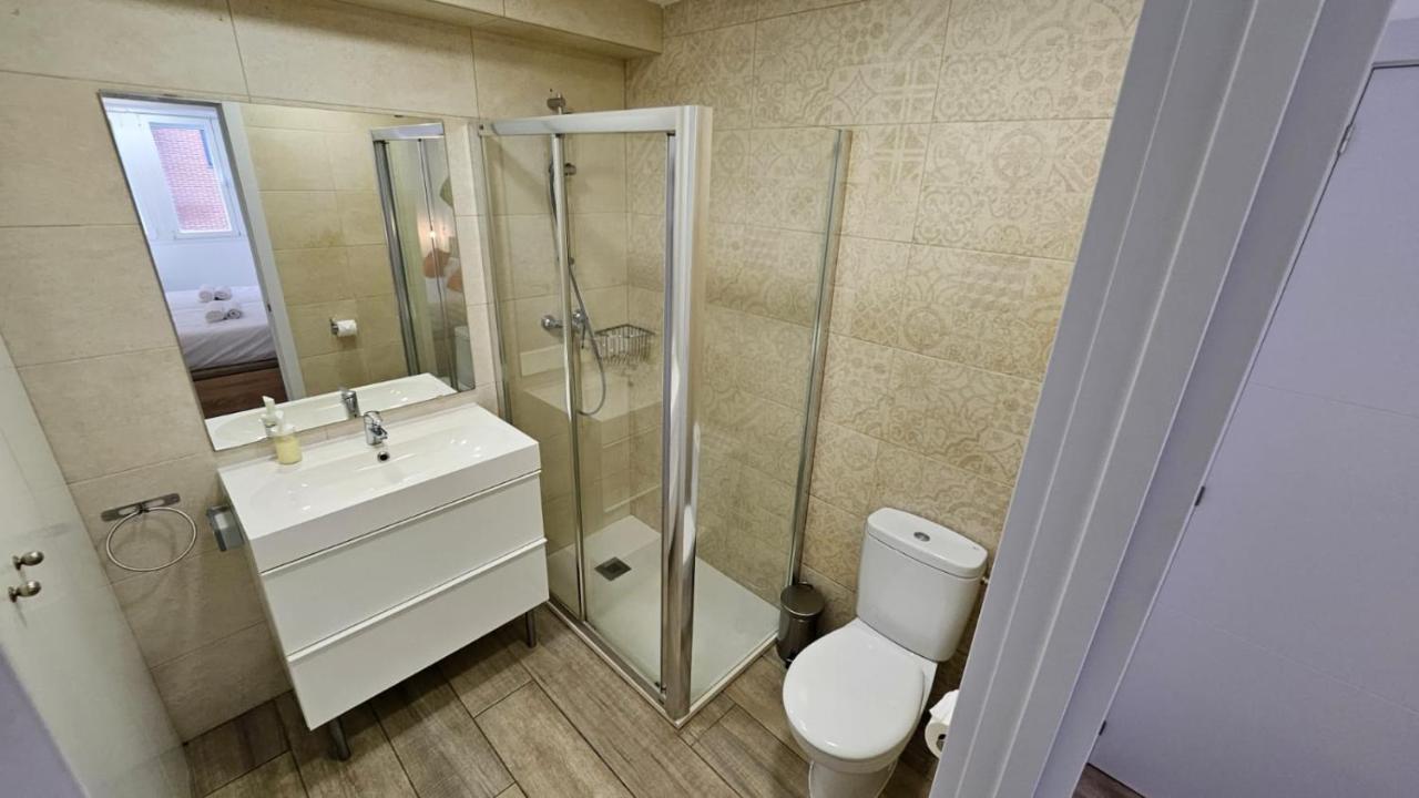 Luminoso Apartamento 6 Personas Pueblo Nuevo มาดริด ภายนอก รูปภาพ